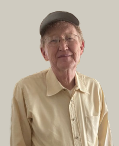 Older men need wider collars.